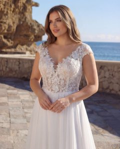 Azuree Bridal Curvy Brautkleider – Aktuelle Azuree Bridal Curvy Brautkleider Kollektion 2027 11