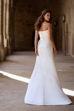 Tres Chic Brautkleider – Die aktuelle Brautkleider Kollektion 2027 12