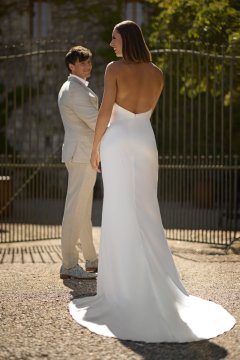 Tres Chic Brautkleider – Die aktuelle Brautkleider Kollektion 2027 48