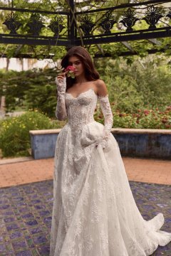 Tina Valerdi Brautkleider – Aktuelle Tina Valerdi Brautkleider Kollektion 2027 32