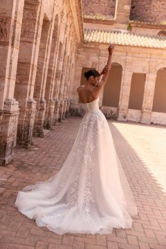 Tina Valerdi Brautkleider – Aktuelle Tina Valerdi Brautkleider Kollektion 2027 19