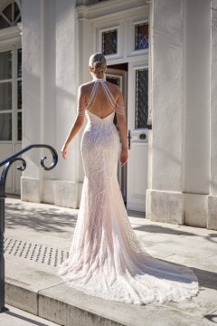 Tres Chic Brautkleider – Die aktuelle Brautkleider Kollektion 2027 57