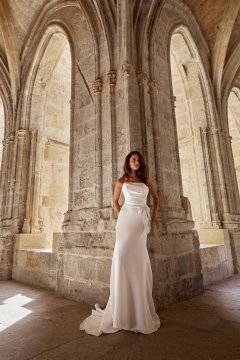 Tres Chic Brautkleider – Die aktuelle Brautkleider Kollektion 2027 11