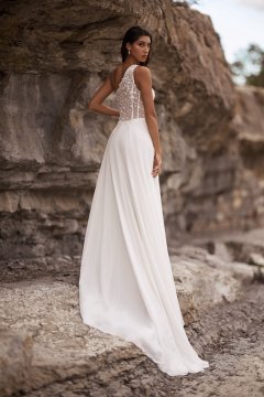 Tres Chic Brautkleider – Die aktuelle Brautkleider Kollektion 2027 17