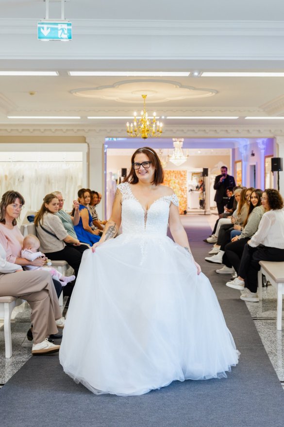 Einzelbild Fashion Queen Fashionshow bei Laue