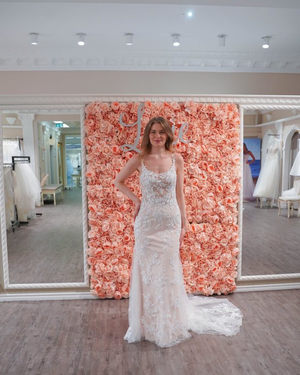 Fit-an-Flair Meerjungfrau Brautkleid bei Laue Festmoden