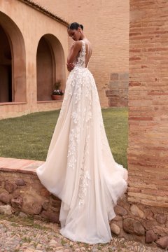 Tina Valerdi Brautkleider – Aktuelle Tina Valerdi Brautkleider Kollektion 2027 48