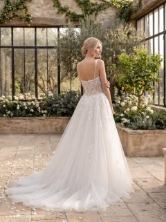 Amera Vera Brautkleider – Aktuelle Amera Vera Brautkleider Kollektion 2027 27