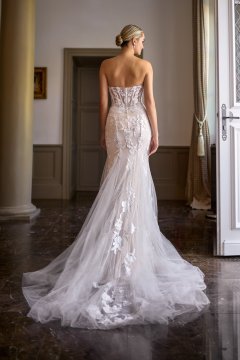 Tres Chic Brautkleider – Die aktuelle Brautkleider Kollektion 2027 58