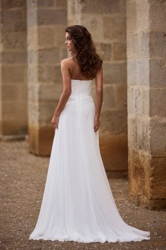 Tres Chic Brautkleider – Die aktuelle Brautkleider Kollektion 2027 8