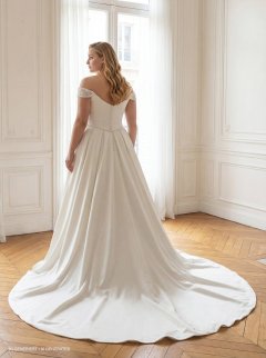 Amera Vera Curvy Brautkleider – Curvy Brautkleider von Amera Vera Grande aus der Kollektion 2027 19