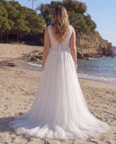 Azuree Bridal Curvy Brautkleider – Aktuelle Azuree Bridal Curvy Brautkleider Kollektion 2027 1