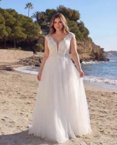 Azuree Bridal Curvy Brautkleider – Aktuelle Azuree Bridal Curvy Brautkleider Kollektion 2027 9