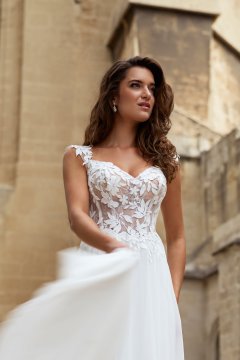 Tres Chic Brautkleider – Die aktuelle Brautkleider Kollektion 2027 4