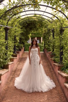 Tina Valerdi Brautkleider – Aktuelle Tina Valerdi Brautkleider Kollektion 2027 5
